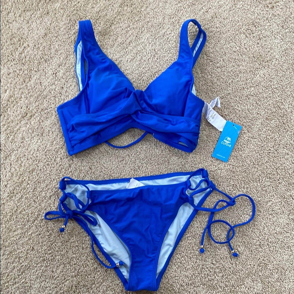 Cupshe Vibrant Blue Bikini Set